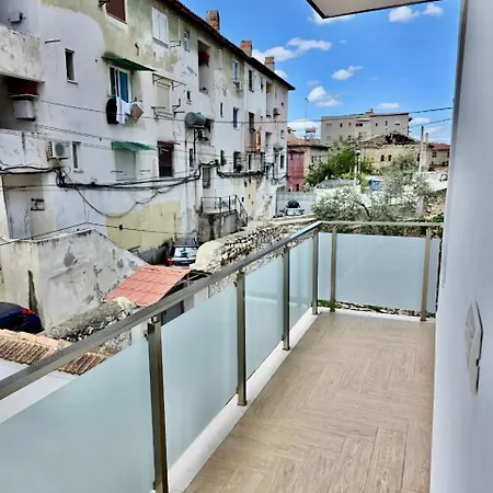 Apartment Lear *